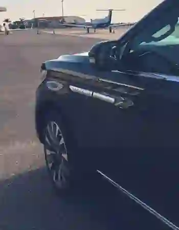Jacksonville Airport to Gainesville Transportation