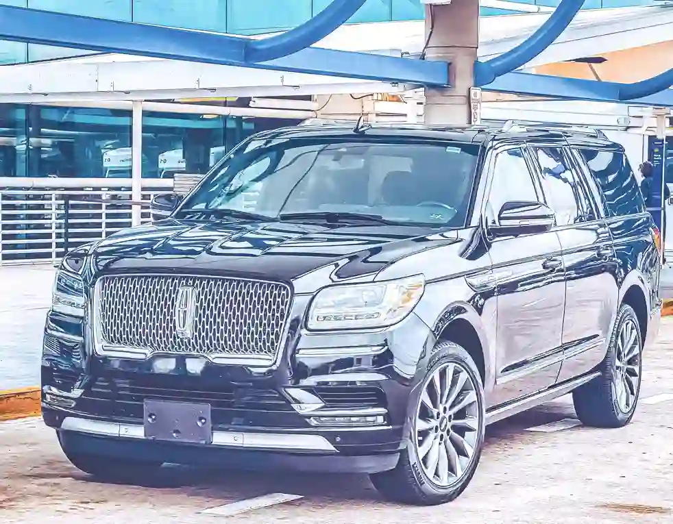 Private Car to JAX airport transportation